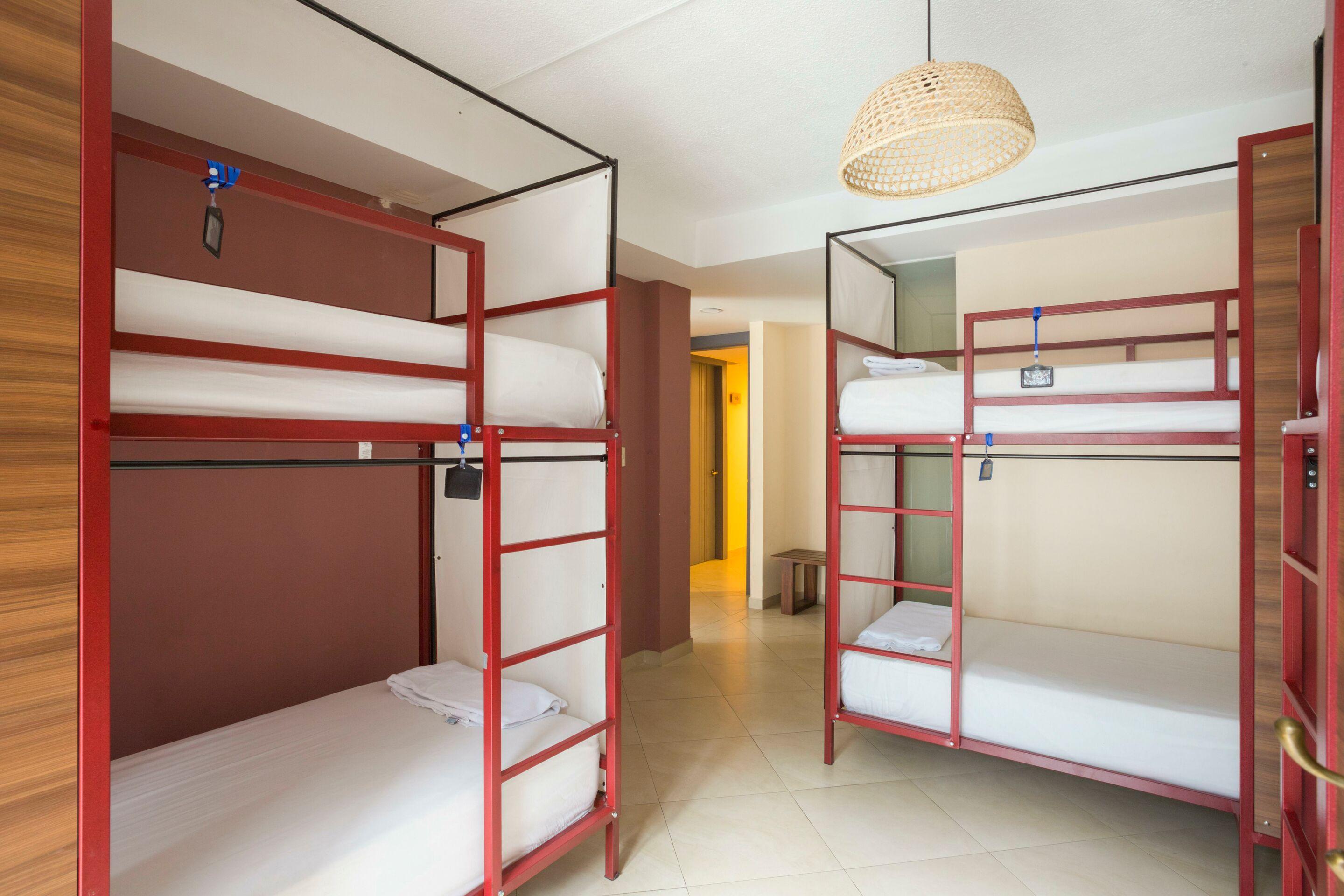 Hotel Socialtel Banos Esterno foto